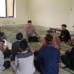 Polsek Gegesik melaksanakan program “Police goes to school” Pembinaan di Santri Pondok Pesantren Utsman bin Affan