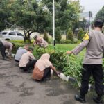 Kapolsek Sumber Pimpin Kurve Kebersihan Mako