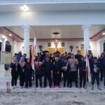 Bhabinkamtibmas Polsek Gegesik Hadiri Kegiatan Adat Desa, Pererat Silaturahmi dan Jaga Kamtibmas