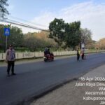 Pastikan Keamanan Pelajar, Polsek Waled Polresta Cirebon Gelar Gatur Lalin Pagi