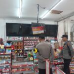 Polsek Pangenan Polresta Cirebon Monitoring Harga dan Ketersediaan Sembako di Minimarket