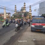 Antisipasi Kemacetan Pagi, Personel Polsek Pabuaran Turun Langsung Atur Lalu Lintas