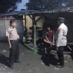 Polsek Ciwaringin laksanakan patroli malam antisipasi Pencurian dan tawuran serta kejahatan lainny di wilayah hukum Polsek Ciwaringin, yang merupakan salah satu tugas Pokok Polri.