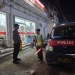 Antisipasi C3, Personil Polsek Losari polresta cirebon Berikan himbauan Kepada Karyawan Minimarket