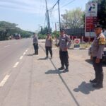 Patroli Siang Hari Polsek Arjawinangun Berikan Rasa Aman kepada Pengguna Jalan