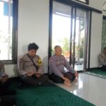 Polsek Sumber Perkuat Mental dan Spiritual Personel Melalui Kegiatan Binrohtal