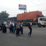 Polsek Gebang Polresta Cirebon Laksanakan PH Pagi di Wilkum Polsek Gebang