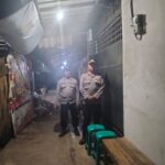 Pastikan Keamanan Ibadah Umat Katolik, Personel Polsek Arjawinangun Gelar Pengamanan di Gereja Santo Yohanes Rasul