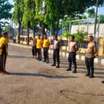 Kapolsek Losari Polresta Cirebon AKP Sugiono Pimpin Olahraga Bersama Personel