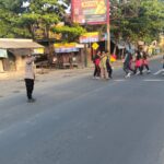 Polsek Losari Intensifkan Pengaturan Lalu Lintas di Tiga Titik Rawan Pagi