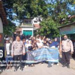Polsek Gempol Laksanakan Pengamanan Pamwal Pawai Ta’aruf Yayasan Al-Ma’rufiyah di Desa Kepuh Berjalan Lancar dan Kondusif