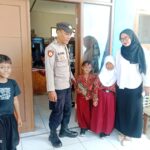 Anggota Polsek Pangenan Melaksanakan Monitoring Pendistribusian Makan Bergizi Gratis (MBG) di SDN 01 Japura Lor termasuk Desa Japura Lor Kecamatan Pangenan Kabupaten Cirebon