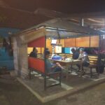 Sambang satkamling di pos ronda desa cikulan, berikan kehangatan dan rasa aman ke masyarakat