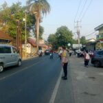 Polsek Dukupuntang Laksanakan Pengaturan Lalu Lintas Pagi, Wujudkan Kamseltibcarlantas