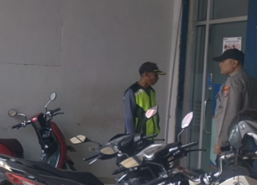 Patroli Siang Polsek Sedong Sasar Bank BRI, Antisipasi C3 dan Jaga Kondusivitas Wilayah